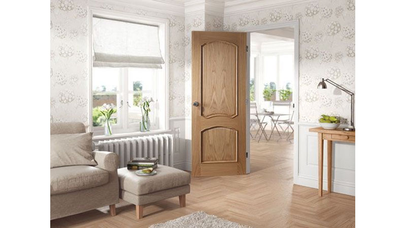 Louis Oak Traditional Internal Door Gallery Image