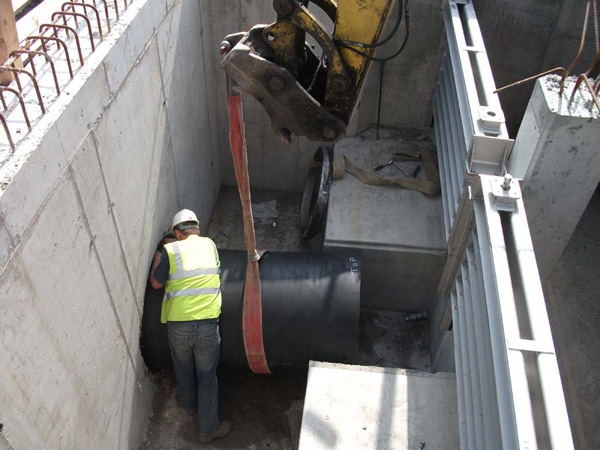 Large CHECKMATE valve installation in CSO manhole, Dublin Gallery Image