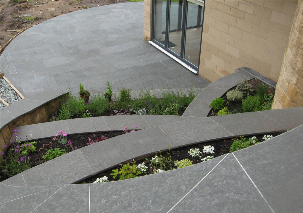 Java Basalt Paving, Northumberland. Gallery Image