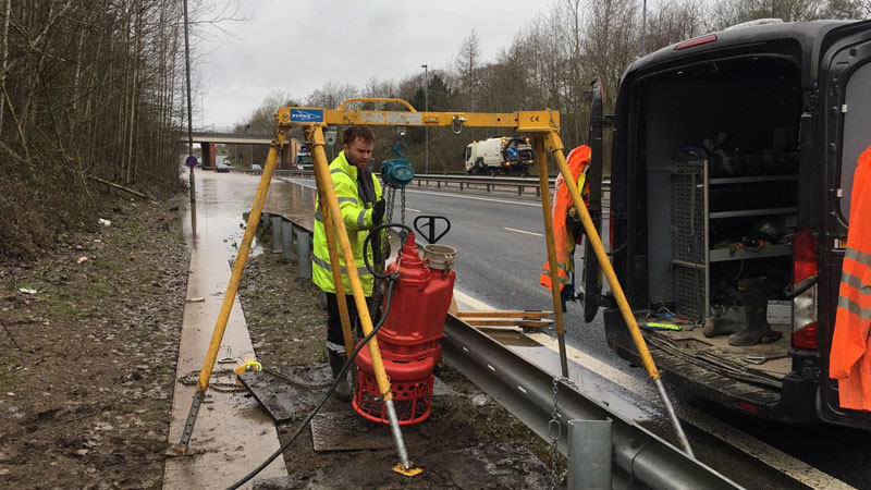 Removing floodwater on the A555 Manchester Airport Relief Road Gallery Image